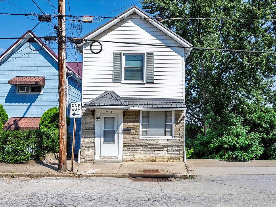 1st image of 201 Hickory St