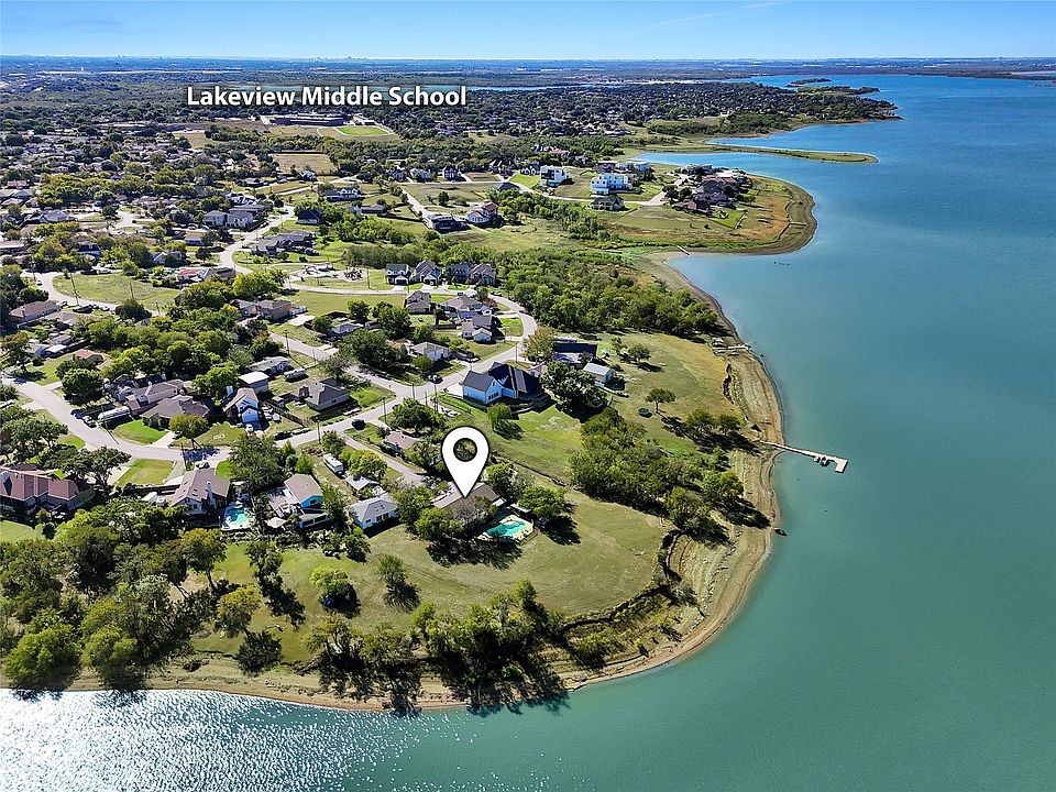 1st image of 4507 N Shore Dr