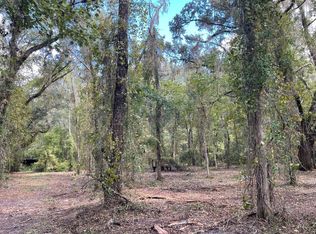 979 SE Rogers Dr, Lulu, FL 32061