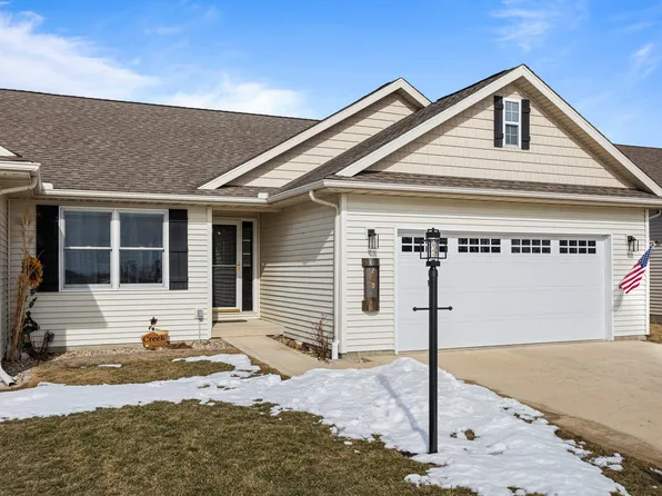 210 W Lincoln St, Fisher, IL 61843