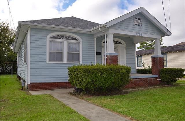 1st image of 524 1st Ave