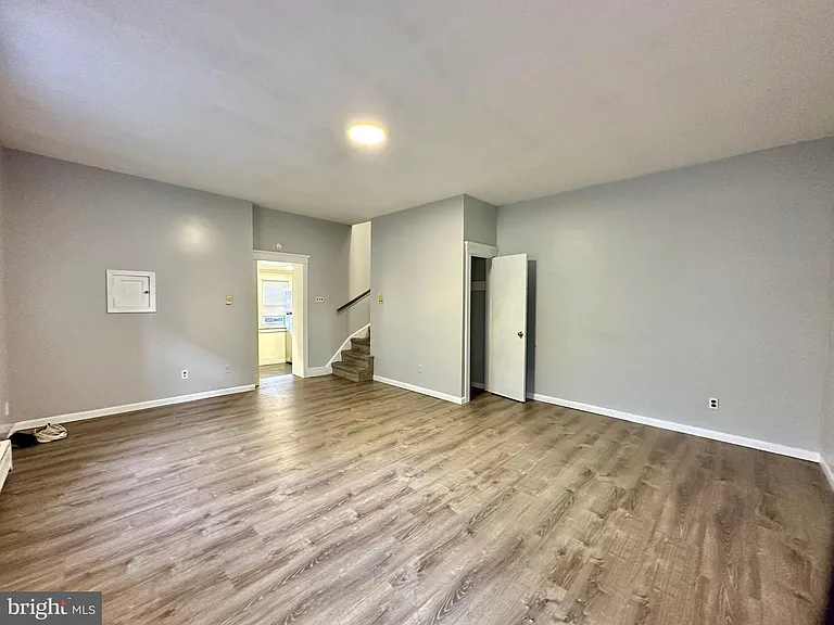 1117 W Main St #D1 — Photo 6