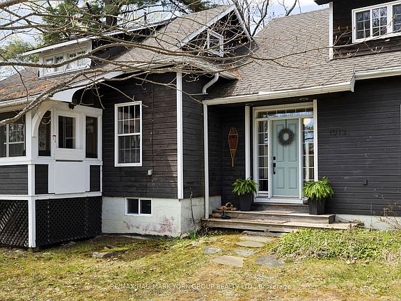 2nd image of 1013 Grey St