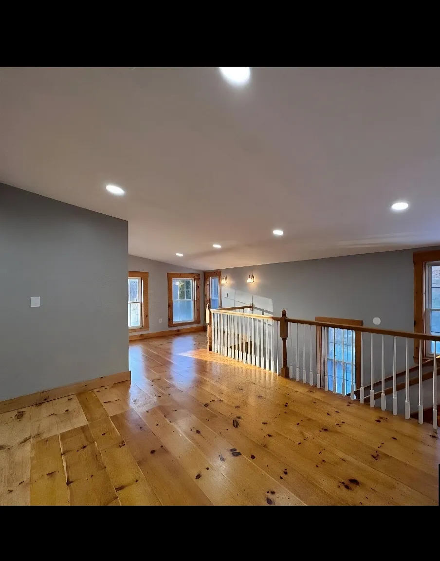 4 bed, 2100 sqft, $3,000 — Photo 1