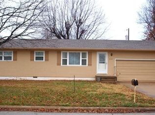 2245 N Aline Ave, Springfield, MO 65803