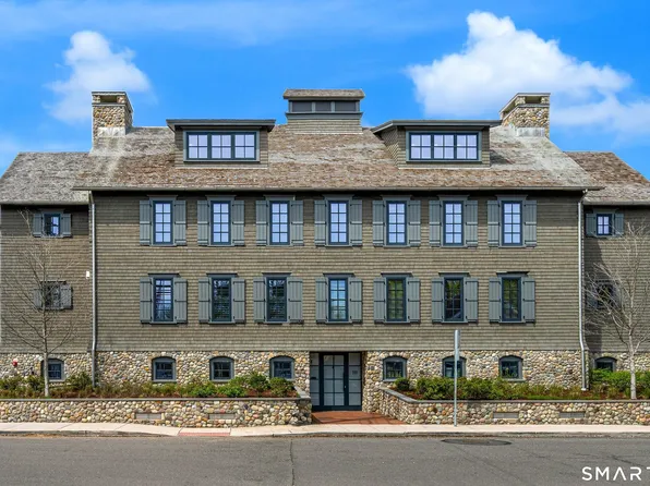 111 Rowayton Ave #201, Norwalk, CT 06853