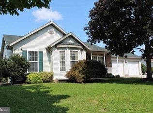 604 Parkway Dr, Littlestown, PA 17340