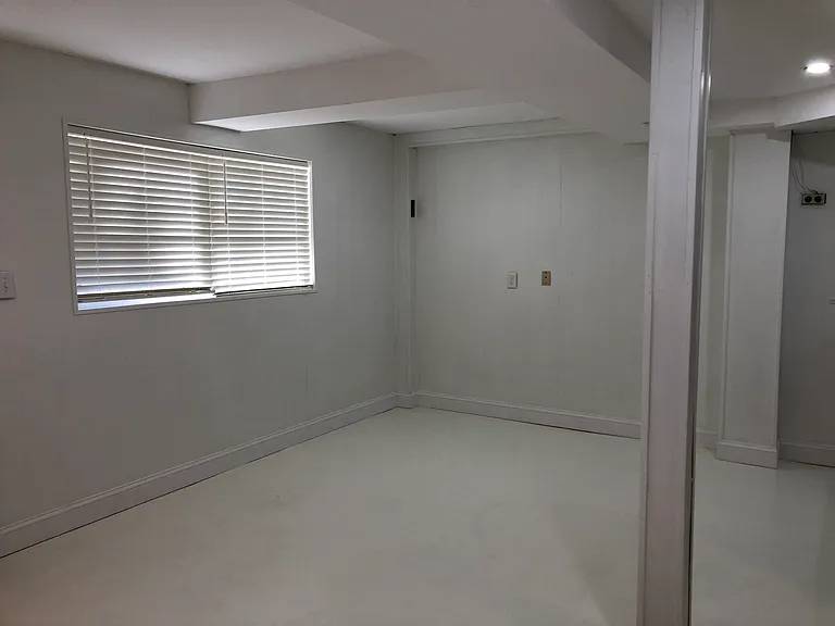 215 W Lake Dr NW #2 — Photo 9
