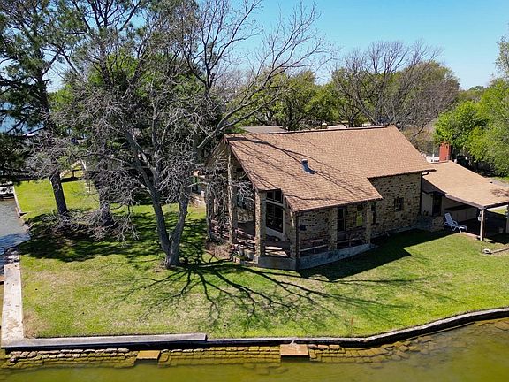 2nd image of 2622 Belaire East Lane