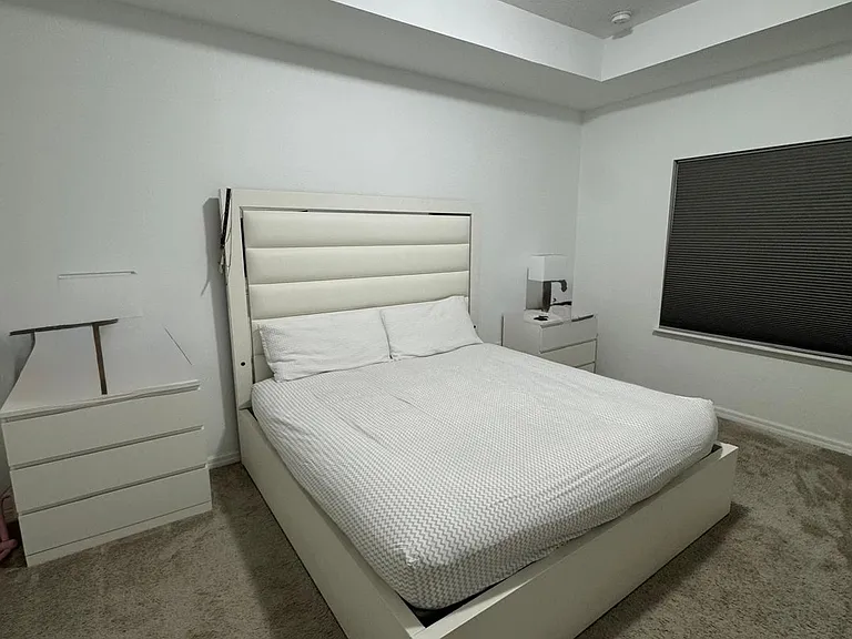 1472 Garden Arbor Ln — Photo 3