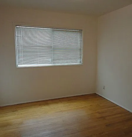 The Waverleigh Apartments — Photo 26