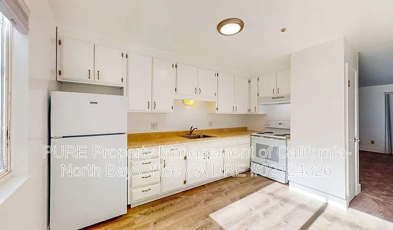 150 Brush Creek Rd — Photo 1