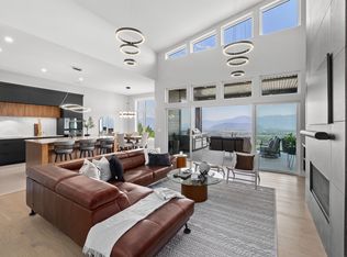 5487 Maclachlan Pl, Chilliwack, BC V2R0P3