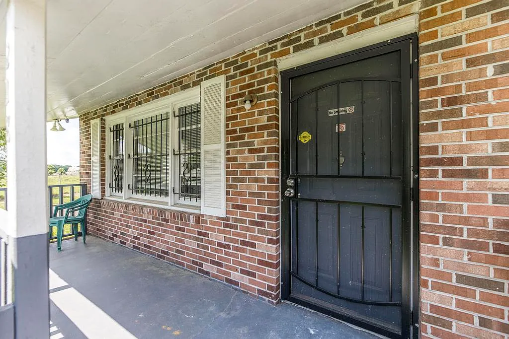 Building Photo - 218 Moore Streetunit #A