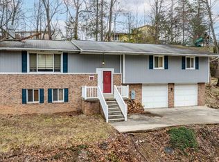 132 Poplar Dr, Morgantown, WV 26505