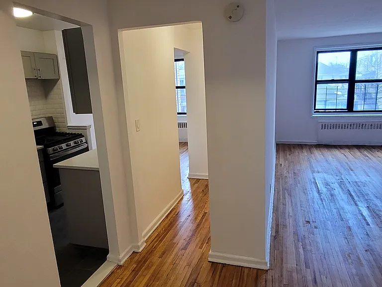 150 W End Ave #A2 — Photo 5