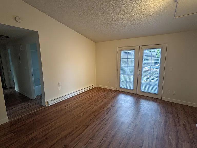 West Slope Apartments — Photo 64