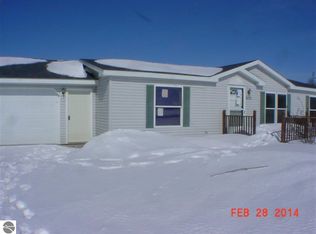 3523 Mills Rd, Prescott, MI 48756