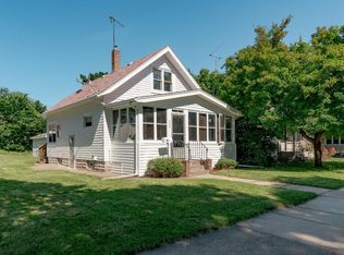324 11th Ave S, South Saint Paul, MN 55075