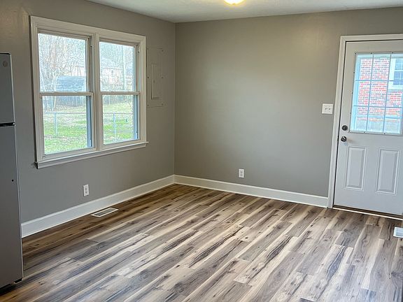 4th image of 119 Lakeview Dr