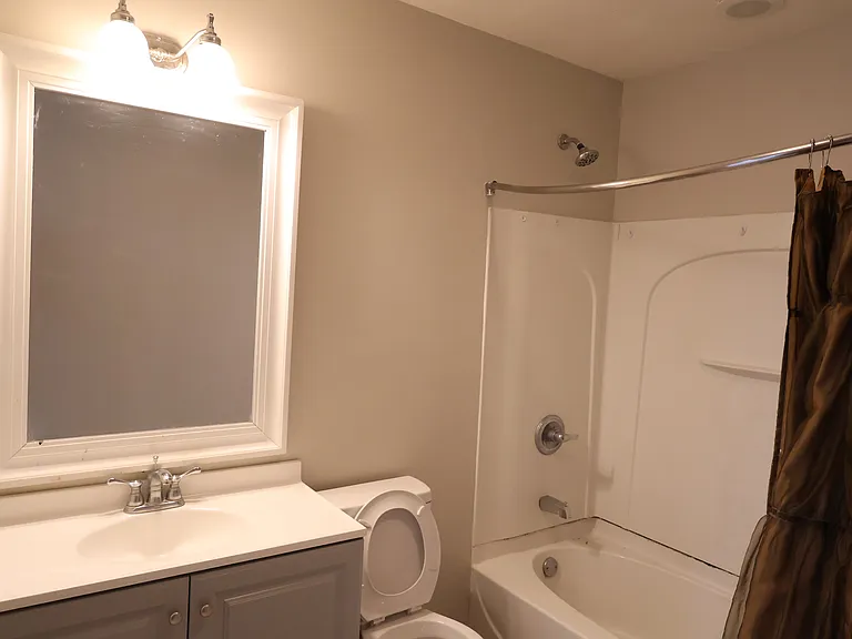 1326 Lafayette Ave #B — Photo 28