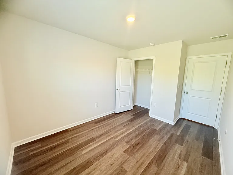 128 Harvest Gold Dr — Photo 22