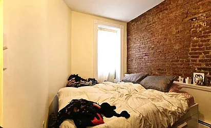 Rented by Reavis