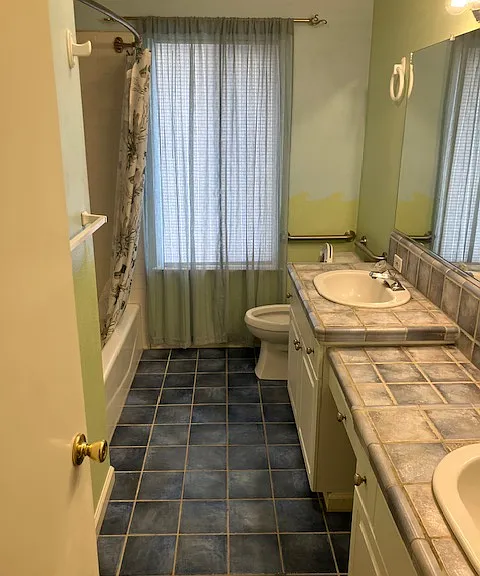 6084 N Gentry Ave — Photo 10