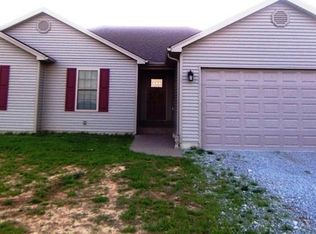 7928 Old Louisville Rd, Coxs Creek, KY 40013