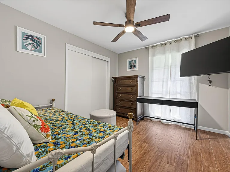 9310 Cliffwood Dr — Photo 23