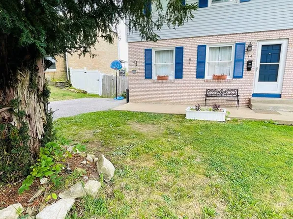 44 Eagle Avenue, Wheeling, WV 26003