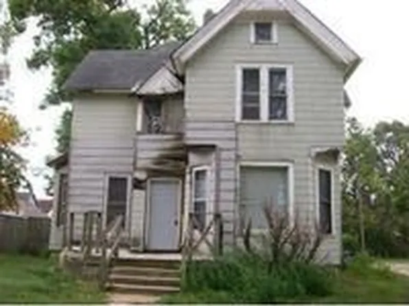406 W Church St, Marshalltown, IA 50158