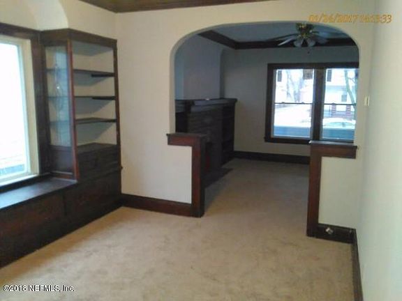 5th image of 6215 Kenyon Ave