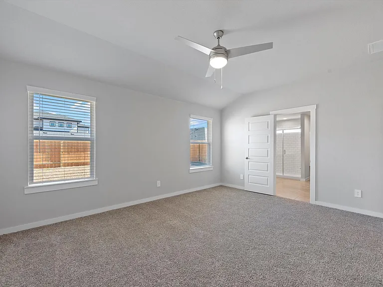 3335 Silverton Dr — Photo 18