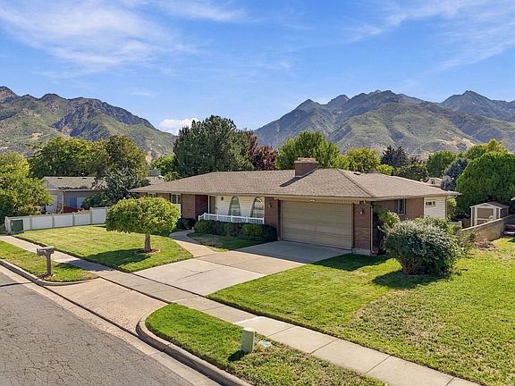 5th image of 2524 E Camelback Rd