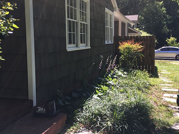 5th image of 204 Northcutt St