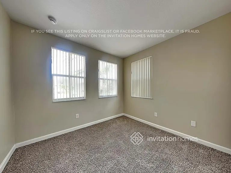 15050 SW 9th Ter — Photo 13