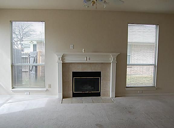 2nd image of 4301 Stone Hollow Way