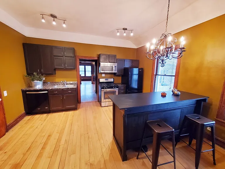 2334 N Campbell Ave #2 — Photo 8