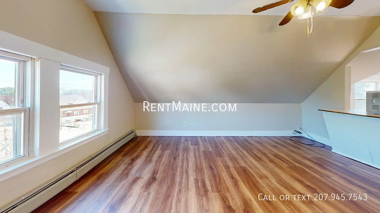 3 bed, 1392 sqft, $1,350 — Photo 3