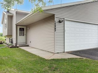 14903 Glenbrook Ave N, Hugo, MN 55038