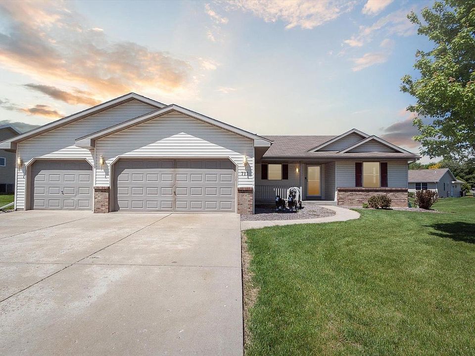 711 Red Hawk Drive, Milton, WI 53563 Zillow