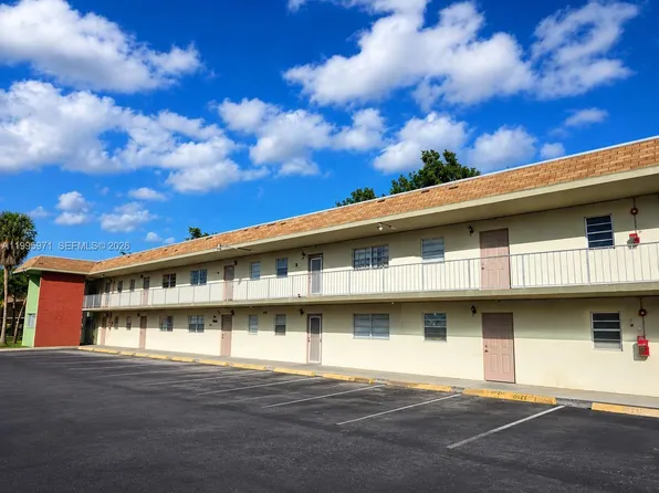 609 S State Road 7 APT 2D, Margate, FL 33068