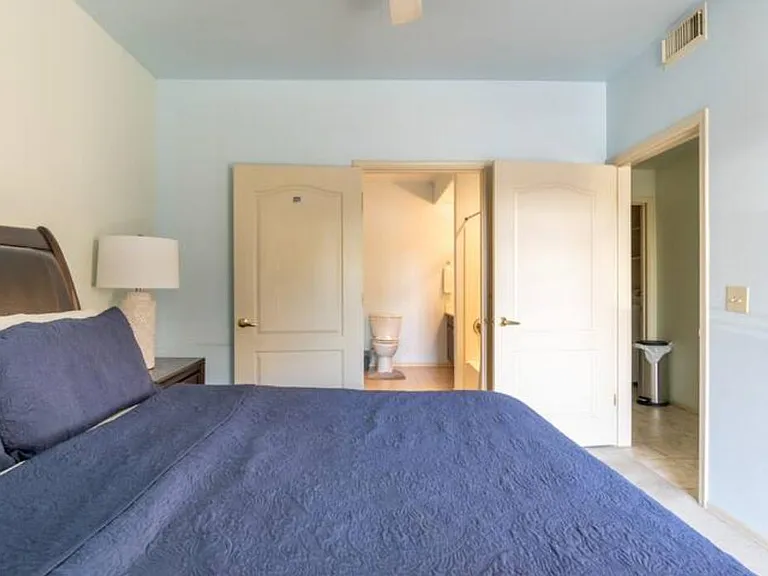 2550 E River Rd #13102 — Photo 11