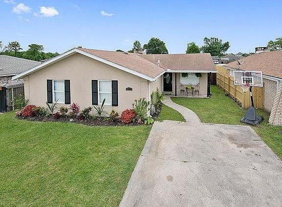 2nd image of 3713 Plaza Dr