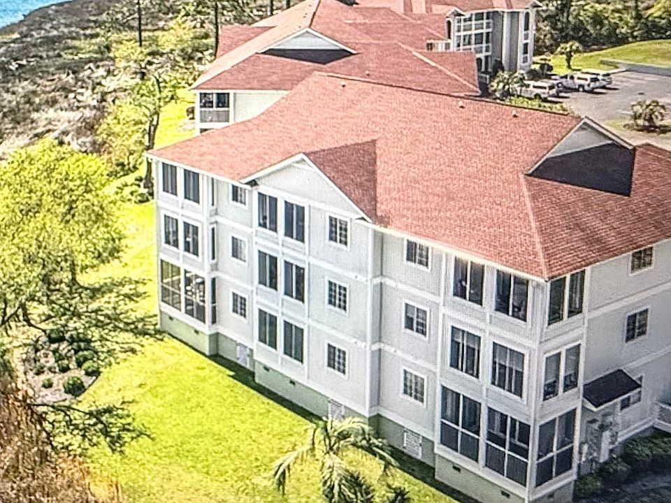 2nd image of 4616 Greenbriar Dr. #H-4