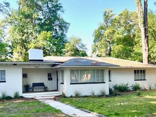 2227 NW 3rd Pl, Gainesville, FL 32603