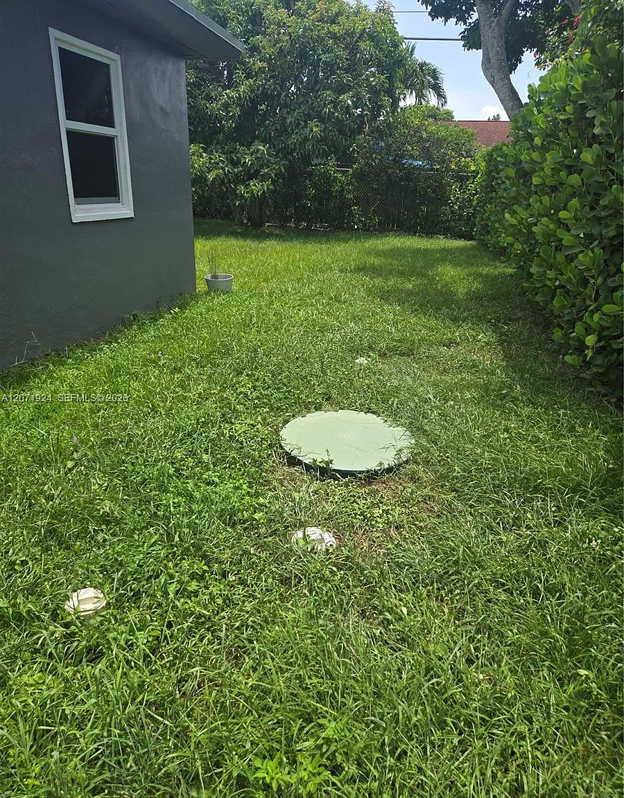 Biscayne Blvd Park — Photo 2
