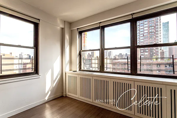 Rented by Sotheby's International Realty | media 2
