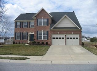 6257 White Birch Rd, Eldersburg, MD 21784